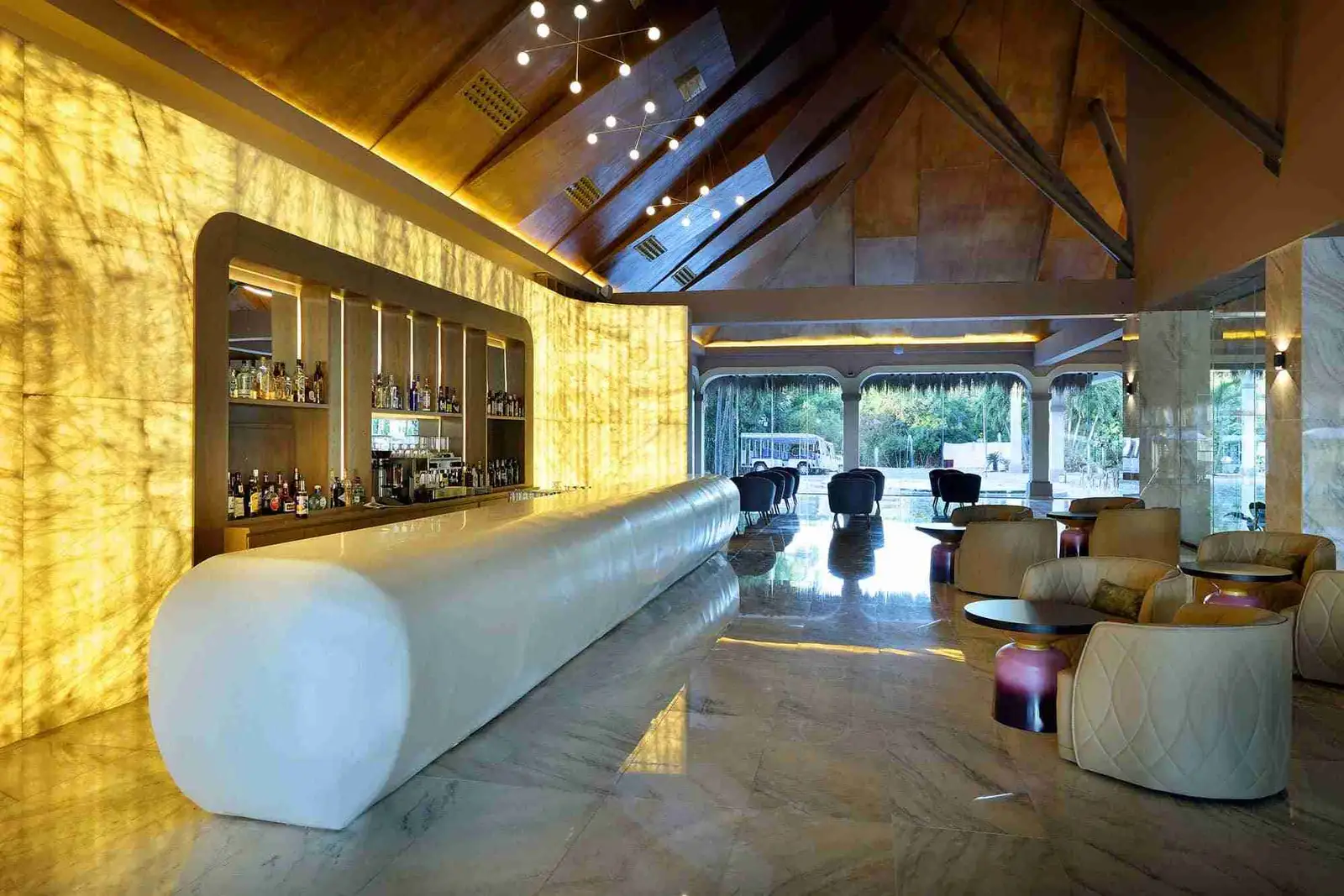 TRS-Yucatan-Hotel_Aurum_Lobby_Bar