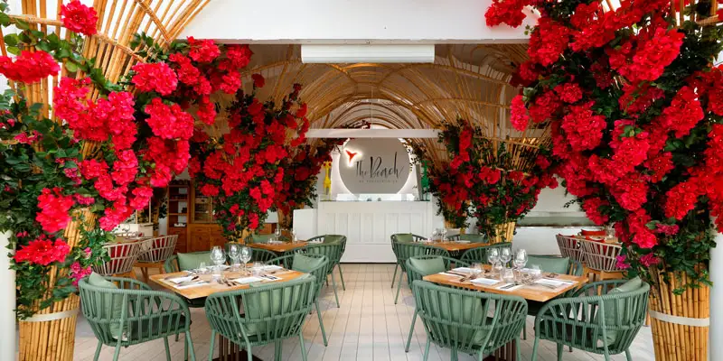 Ushuaia-Ibiza-the-beach-5