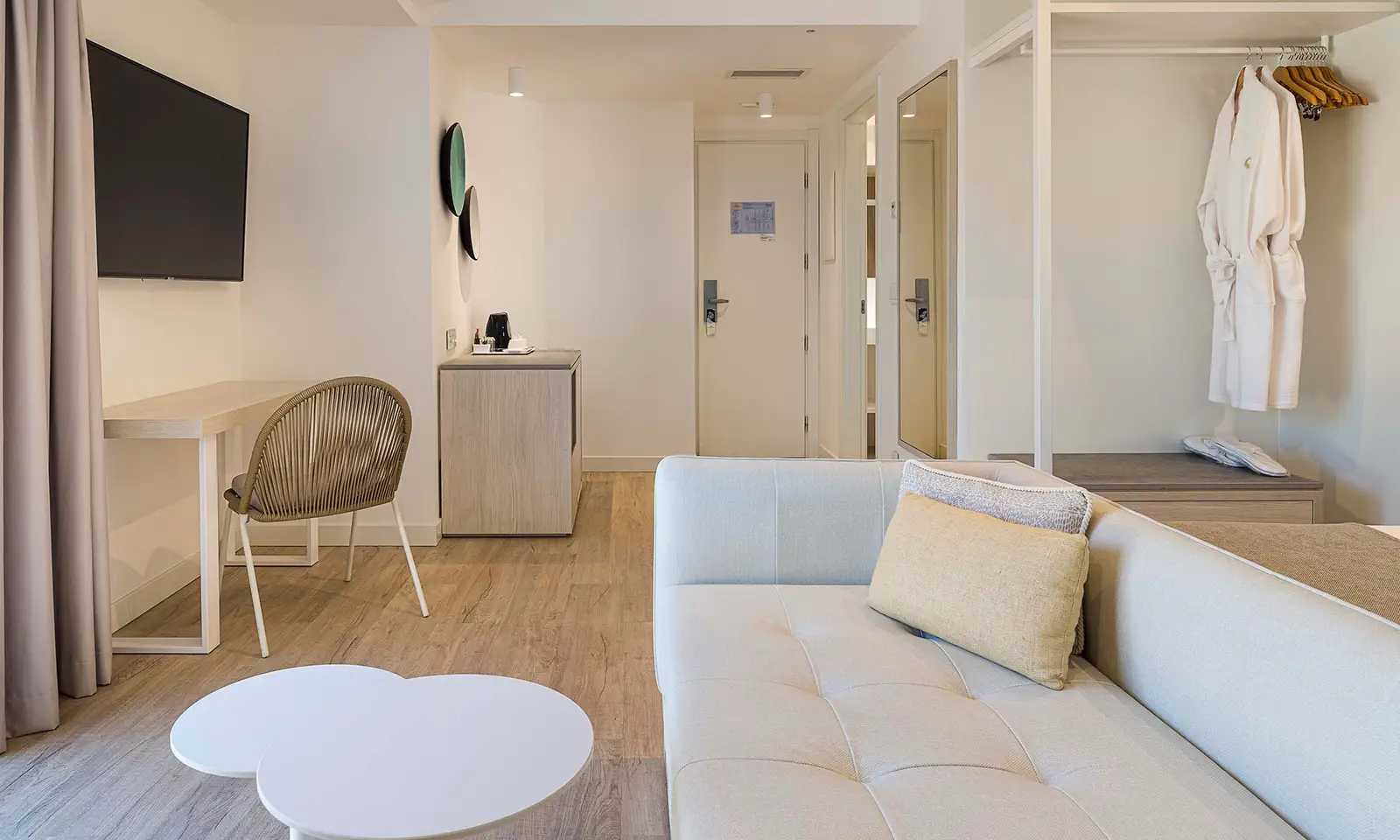 Grand-Palladium-Sicilia-Resort-Spa-Junior-Suite4