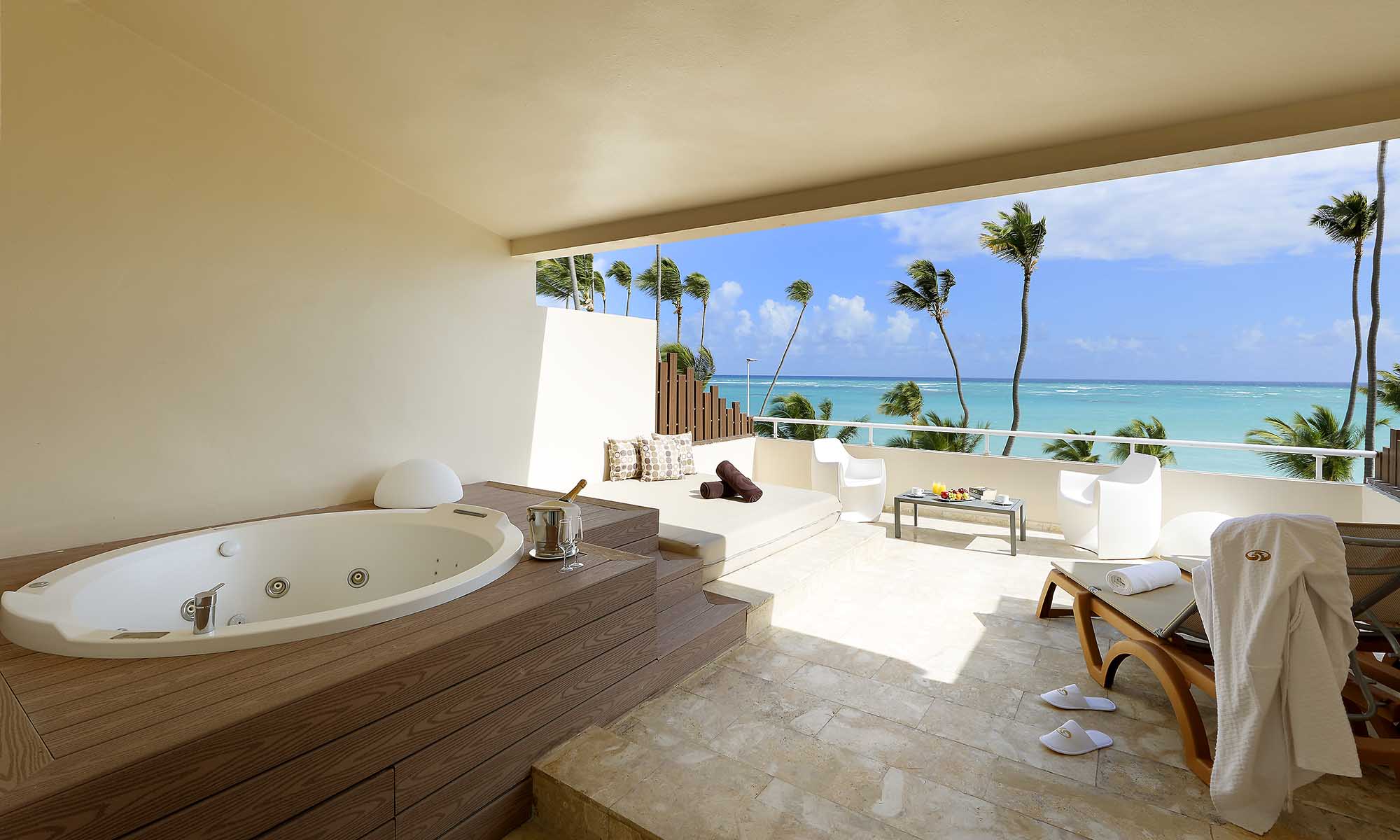 Grand Palladium Bavaro Suites Resort Spa Rooftop jacuzzi terrace junior suite